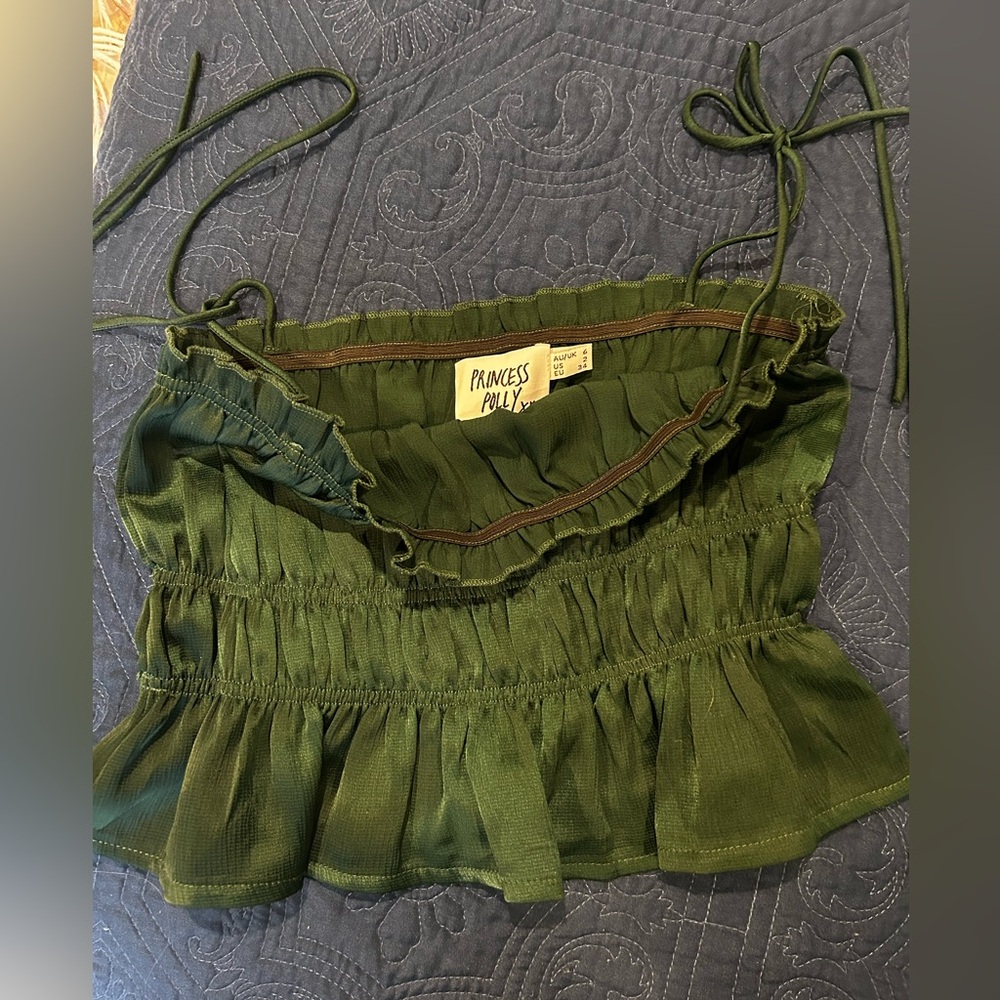 Princess Polly Green Satin Spaghetti Strap Top. Sz Small